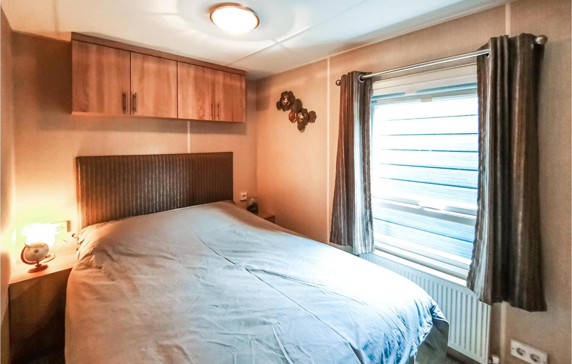3 Bedroom Beautiful Home In Heinkenszand Luaran gambar