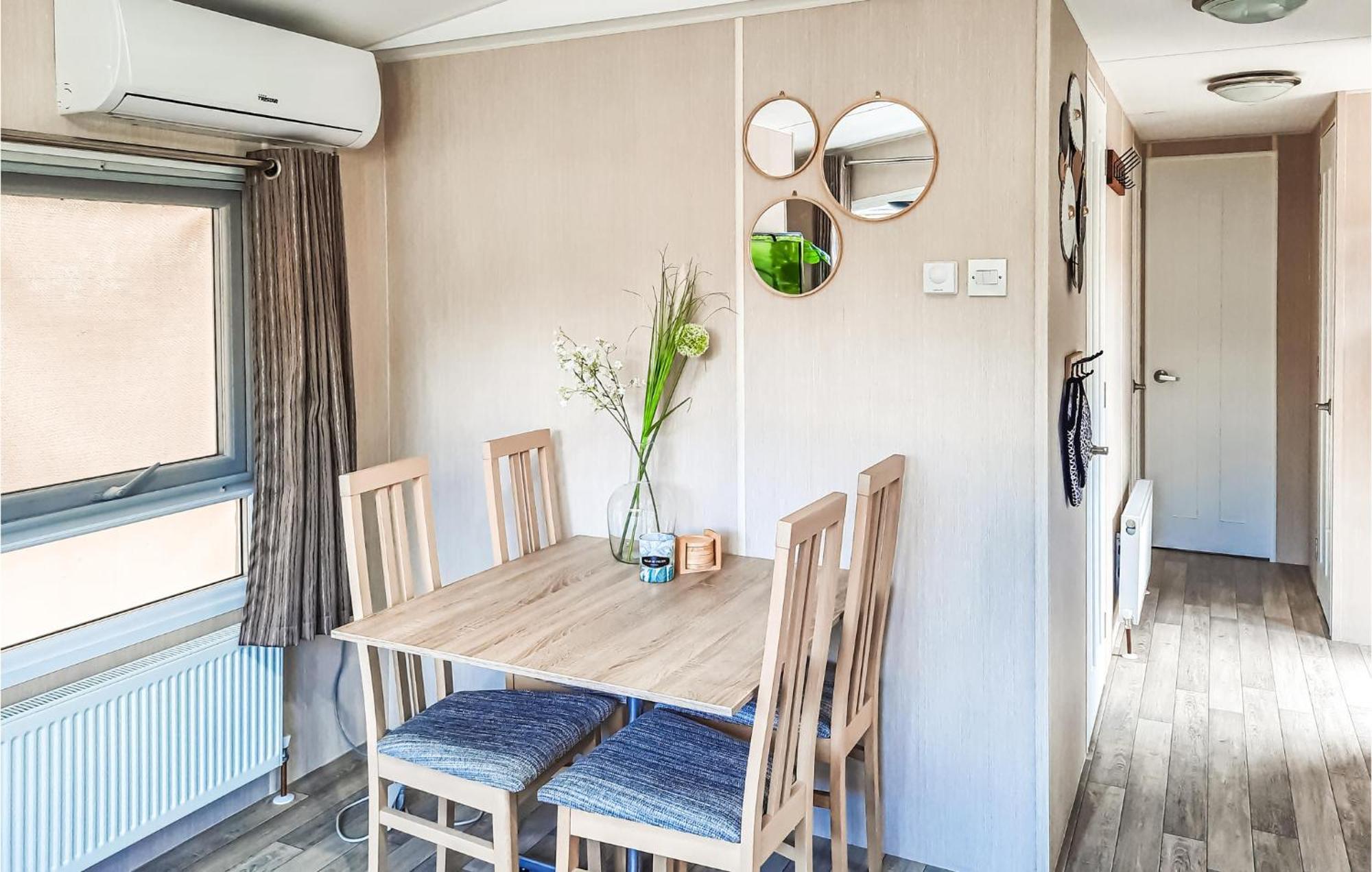 3 Bedroom Beautiful Home In Heinkenszand Luaran gambar